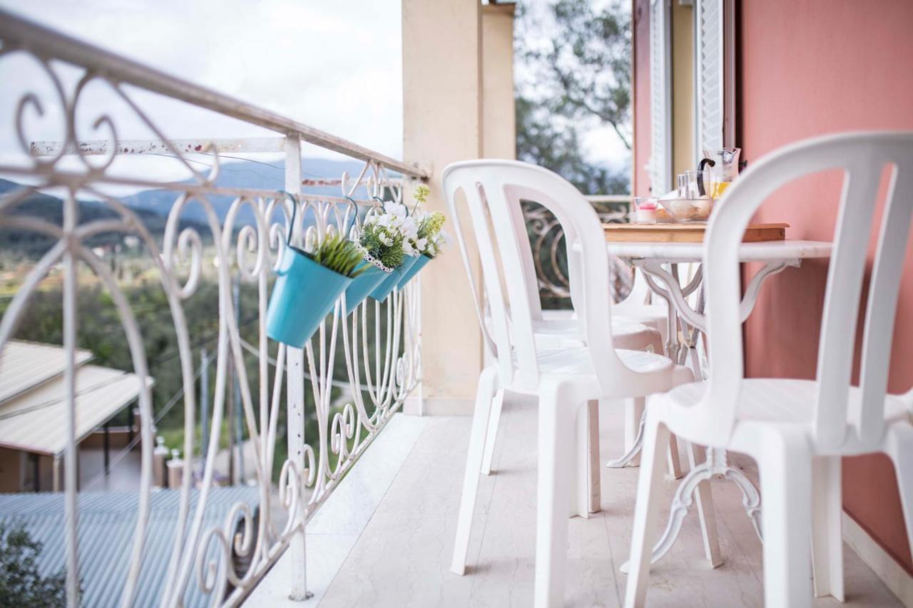Villa Victoria Corfu Ágios Matthaíos Buitenkant foto